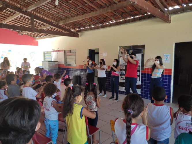 Programa Saúde na Escola.