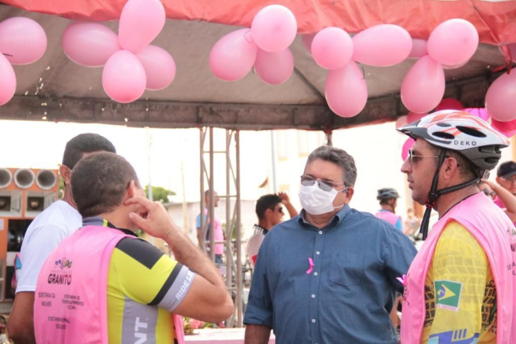 Realização do 1º Pedal Amigos do Peito.