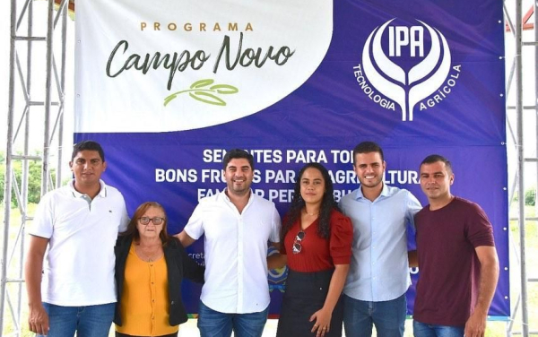 Granito recebeu nesta quinta-feira (17) sementes do programa Campo Novo, desenvolvido pelo IPA.