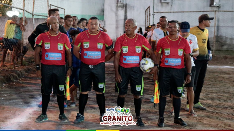 CAMPEONATO DE FUTEBOL DE CAMPO MOVIMENTA ESPORTE EM GRANITO.