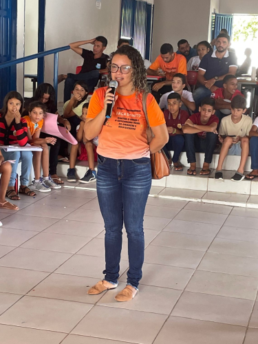 RANCHARIA FEZ BONITO NO ENCERRAMENTO DA CAMPANHA MAIO LARANJA.