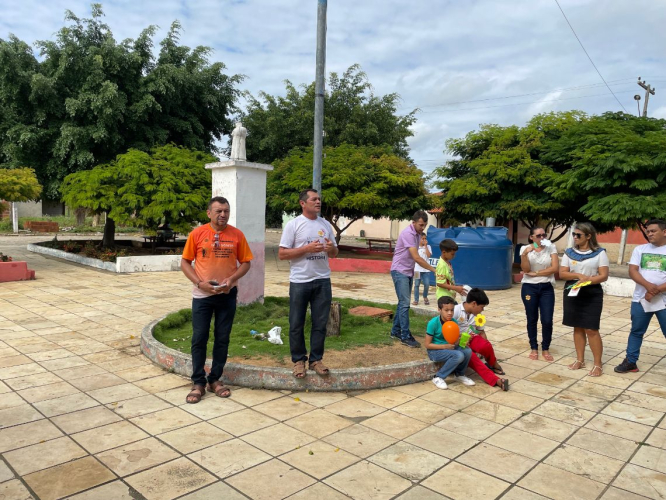 RANCHARIA FEZ BONITO NO ENCERRAMENTO DA CAMPANHA MAIO LARANJA.