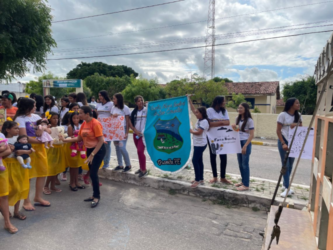 REGISTROS DA MOBILIZAÇÃO EM PROL DA CAMPANHA MAIO LARANJA EM GRANITO!