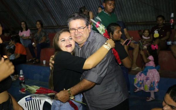 Registros do evento em prol do Dia Das Mães.