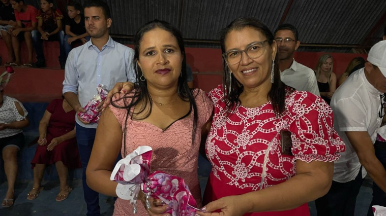 Registros do evento em prol do Dia Das Mães.