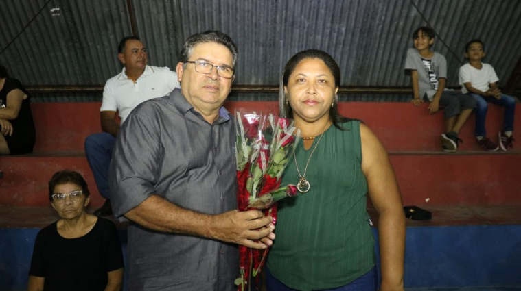 Registros do evento em prol do Dia Das Mães.