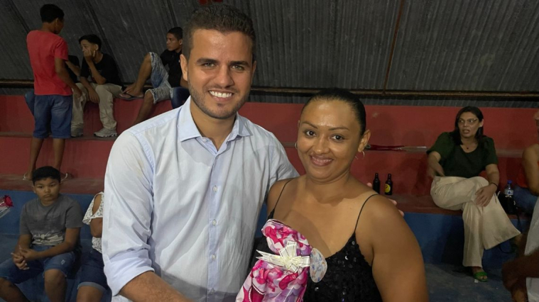 Registros do evento em prol do Dia Das Mães.