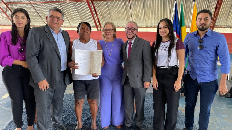 Gratidão e Celebração na Solenidade de Entrega de Títulos do Programa Moradia Legal