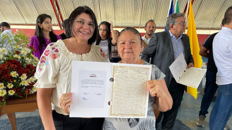 Gratidão e Celebração na Solenidade de Entrega de Títulos do Programa Moradia Legal