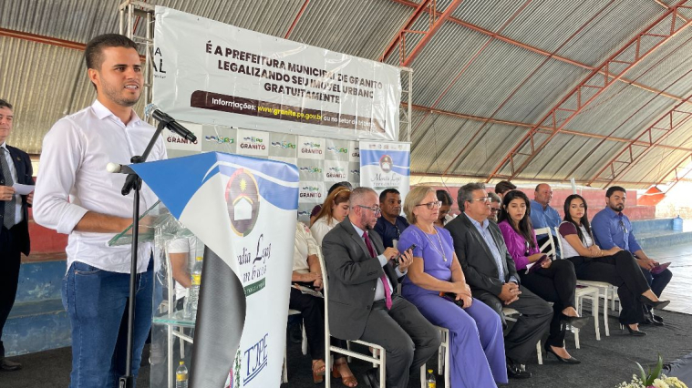 Gratidão e Celebração na Solenidade de Entrega de Títulos do Programa Moradia Legal