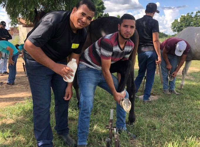 CAPACITAÇÃO E QUALIFICAÇÃO AOS NOSSOS PRODUTORES RURAIS