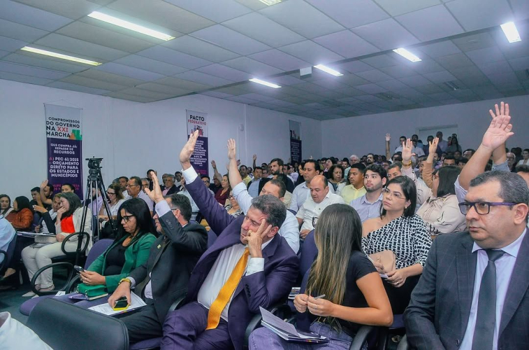 Prefeito de Granito, George de Sidney, Participa da Primeira Assembleia da Amupe em 2025