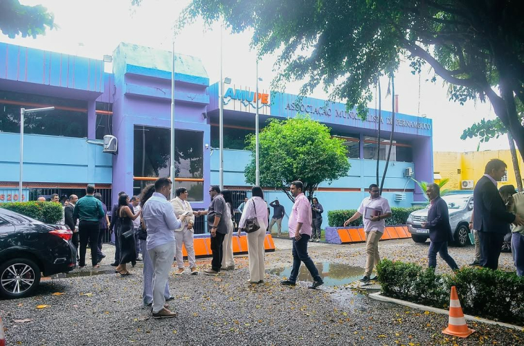 Prefeito de Granito, George de Sidney, Participa da Primeira Assembleia da Amupe em 2025