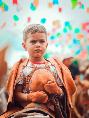 Cavalgada Rosalvo Xavier emociona público na programação do São João 2025 em Granito