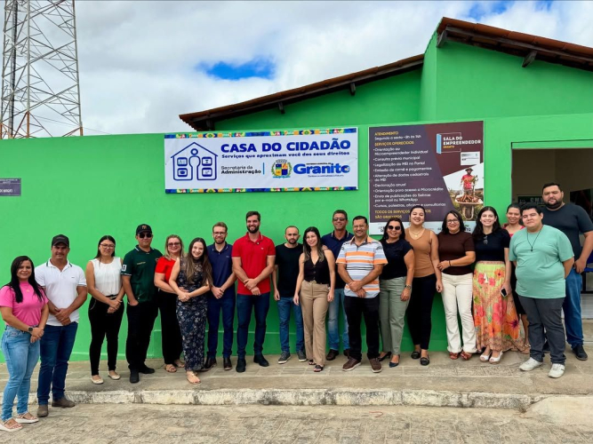 Governo Municipal de Granito assina ordem de serviço para cobertura da quadra da Escola Municipal Helena Lopes de Souza
