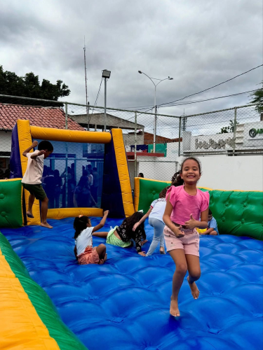 Governo Municipal de Granito assina ordem de serviço para cobertura da quadra da Escola Municipal Helena Lopes de Souza
