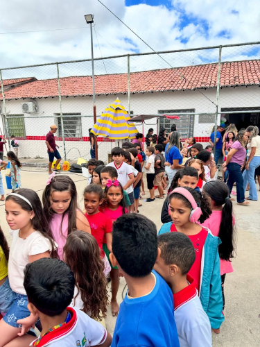 Governo Municipal de Granito assina ordem de serviço para cobertura da quadra da Escola Municipal Helena Lopes de Souza